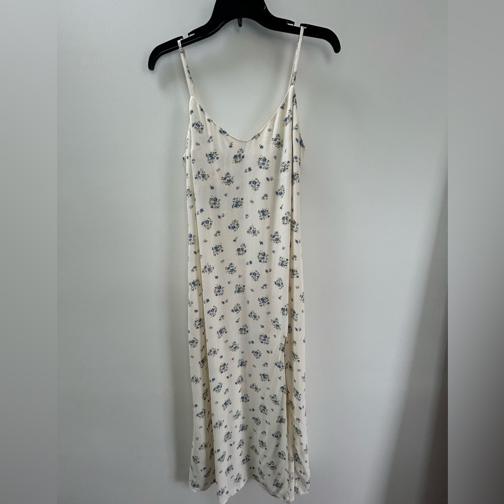 Reformation Cream Maxi Dress with Blue Floral Design Size 4
